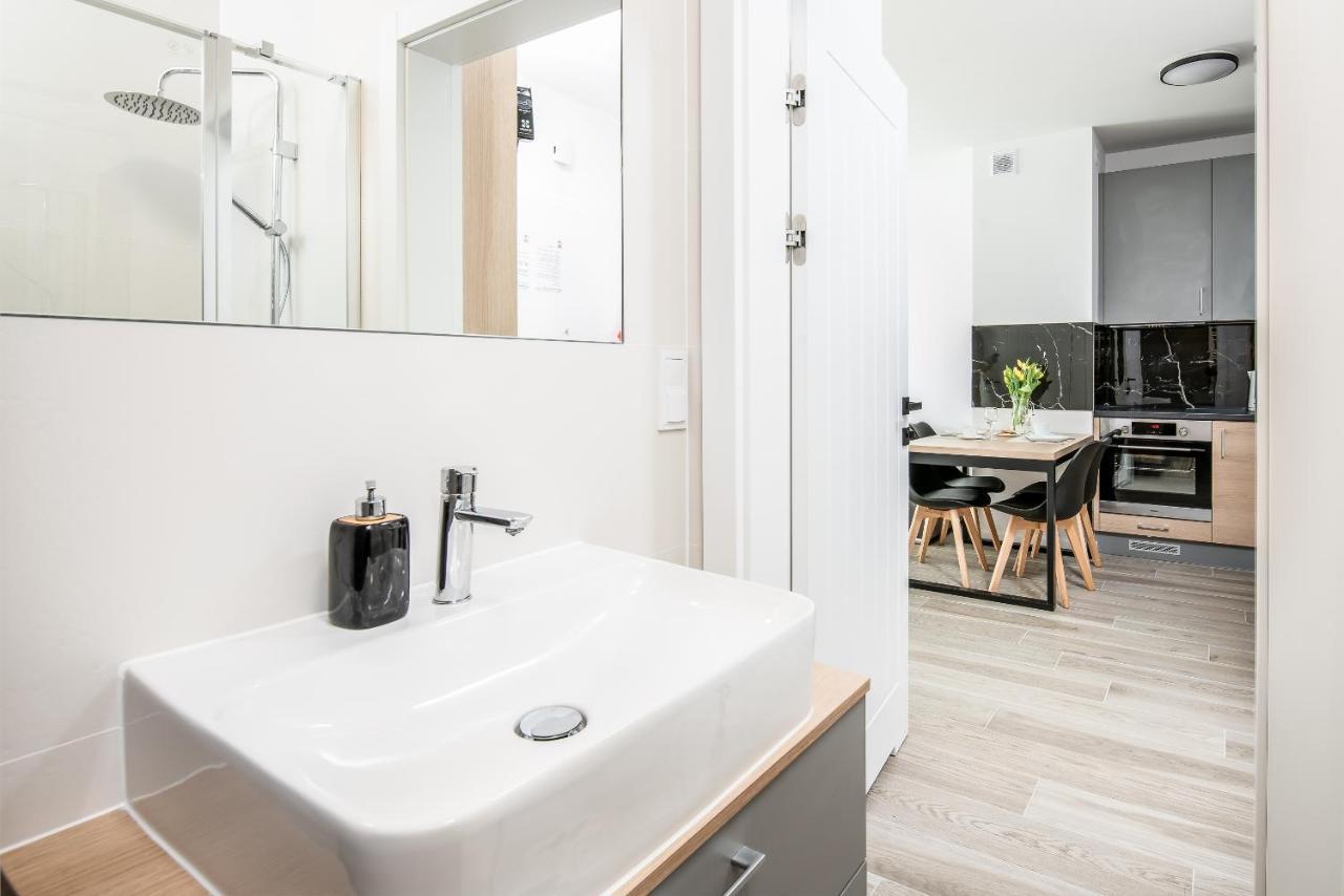 5D Apartamenty Fredry 2/36 Kołobrzeg Buitenkant foto